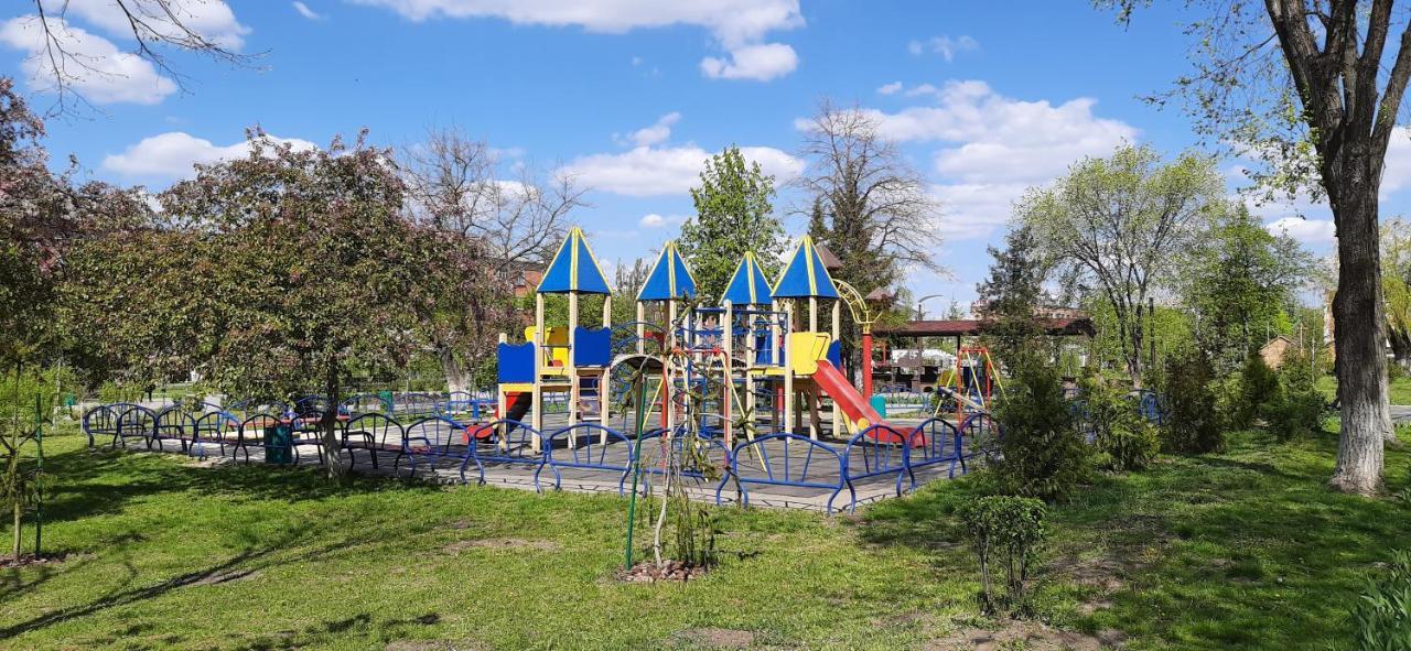 Квартира Біля Центральної Площі Перспективна 22 Apartment Oleksandriia Exterior photo